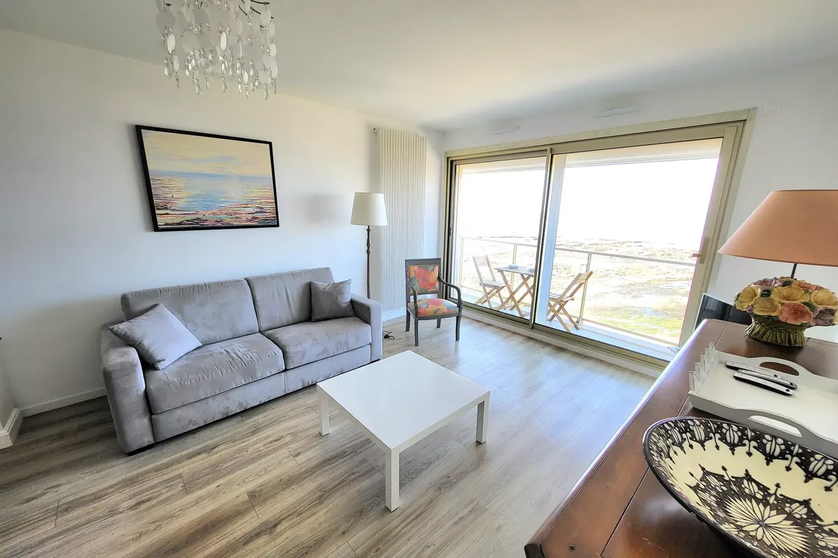 3 Pièces 6 Personnes