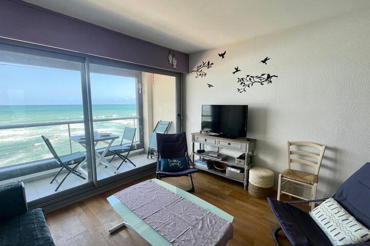 1 Pièce 4 Personnes