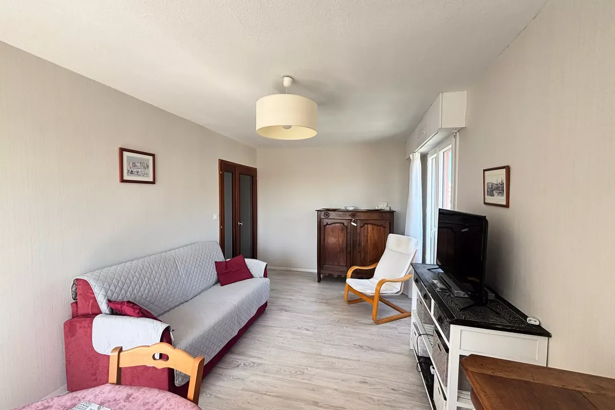 2 Pièces 4 Personnes