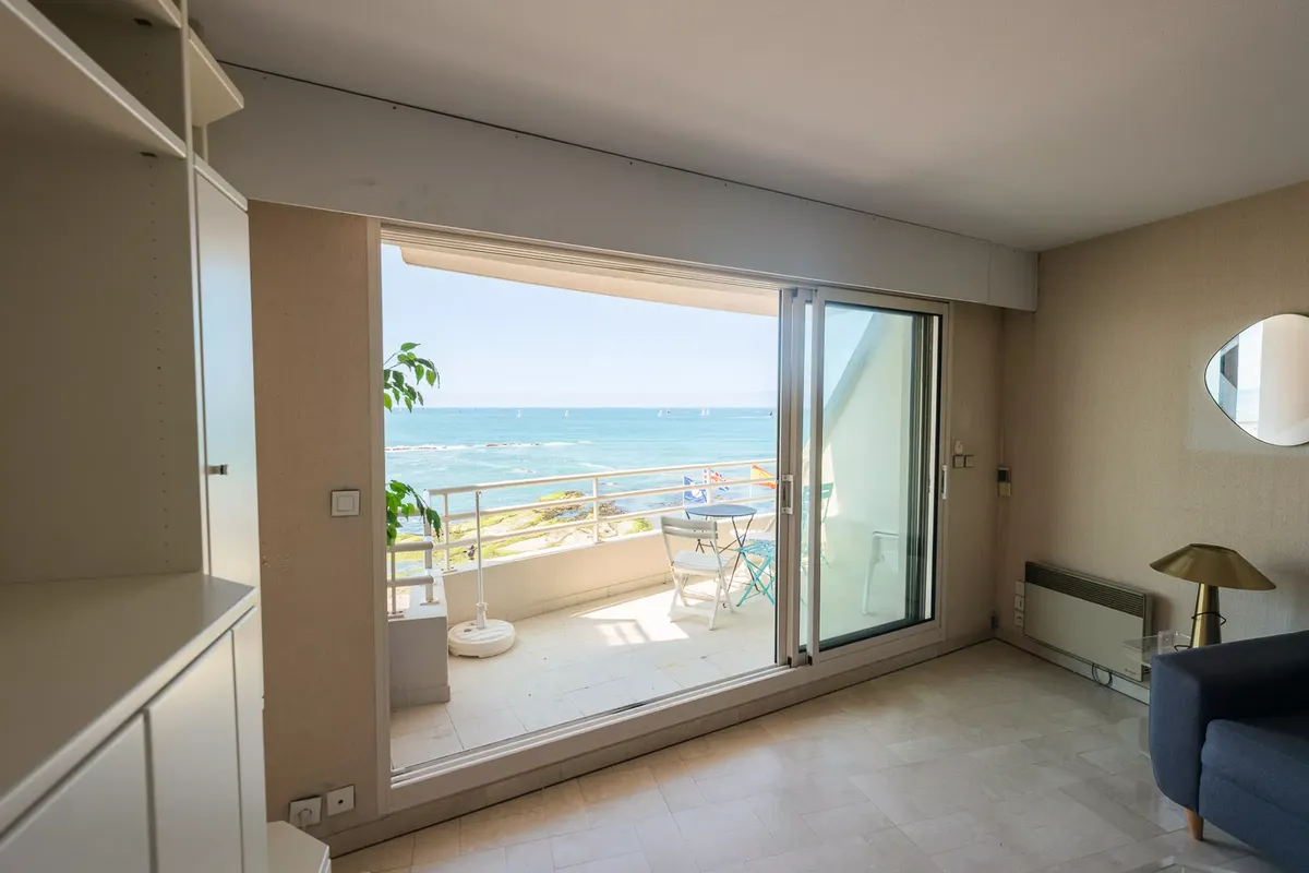 3 Pièces 6 Personnes