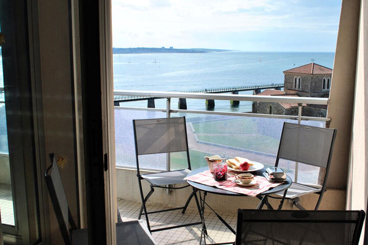 3 Pièces 6 Personnes