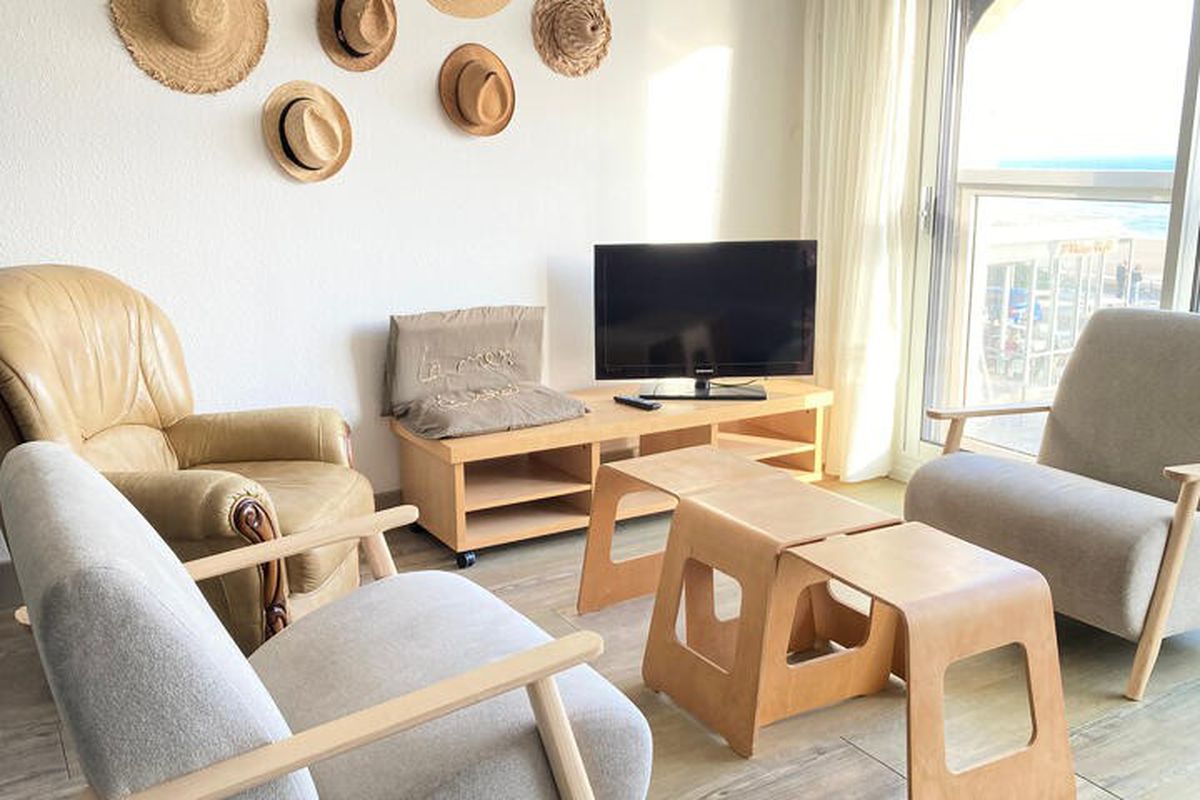 3 Pièces 6 Personnes