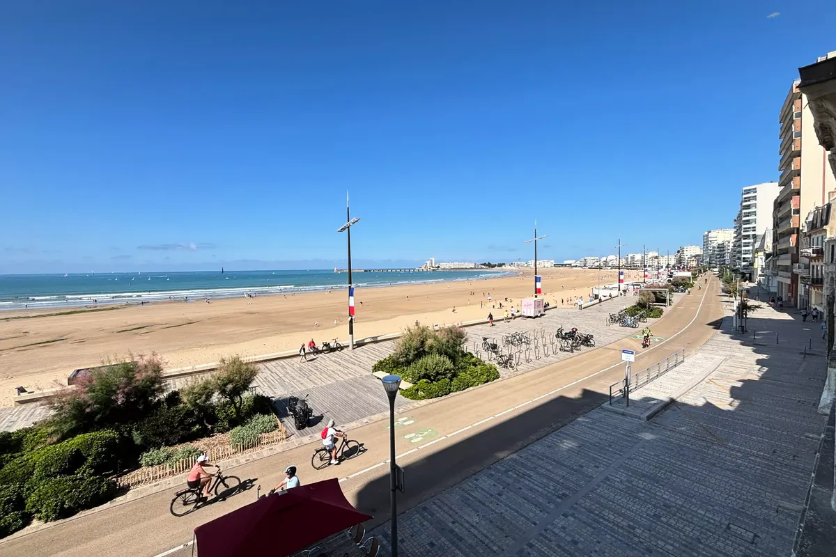 1 Pièce 4 Personnes