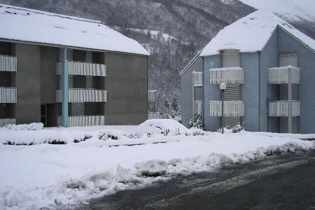 1 Pièce 4 Personnes