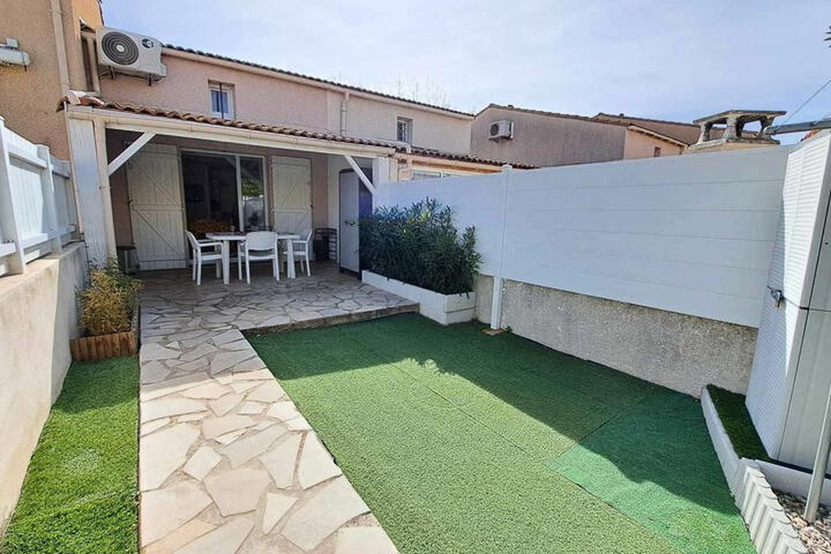 1 Pièce 4 Personnes