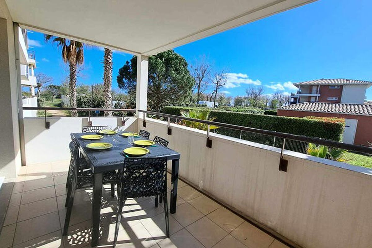 2 Pièces 6 Personnes