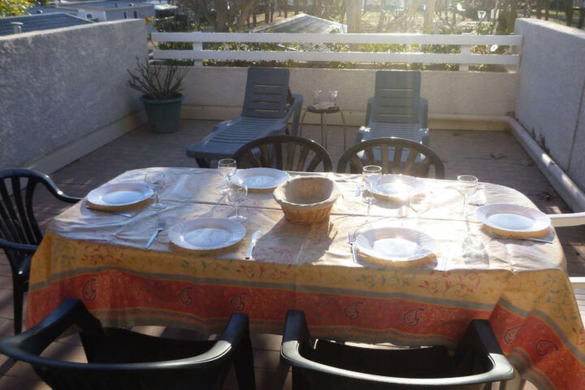 2 Pièces 6 Personnes