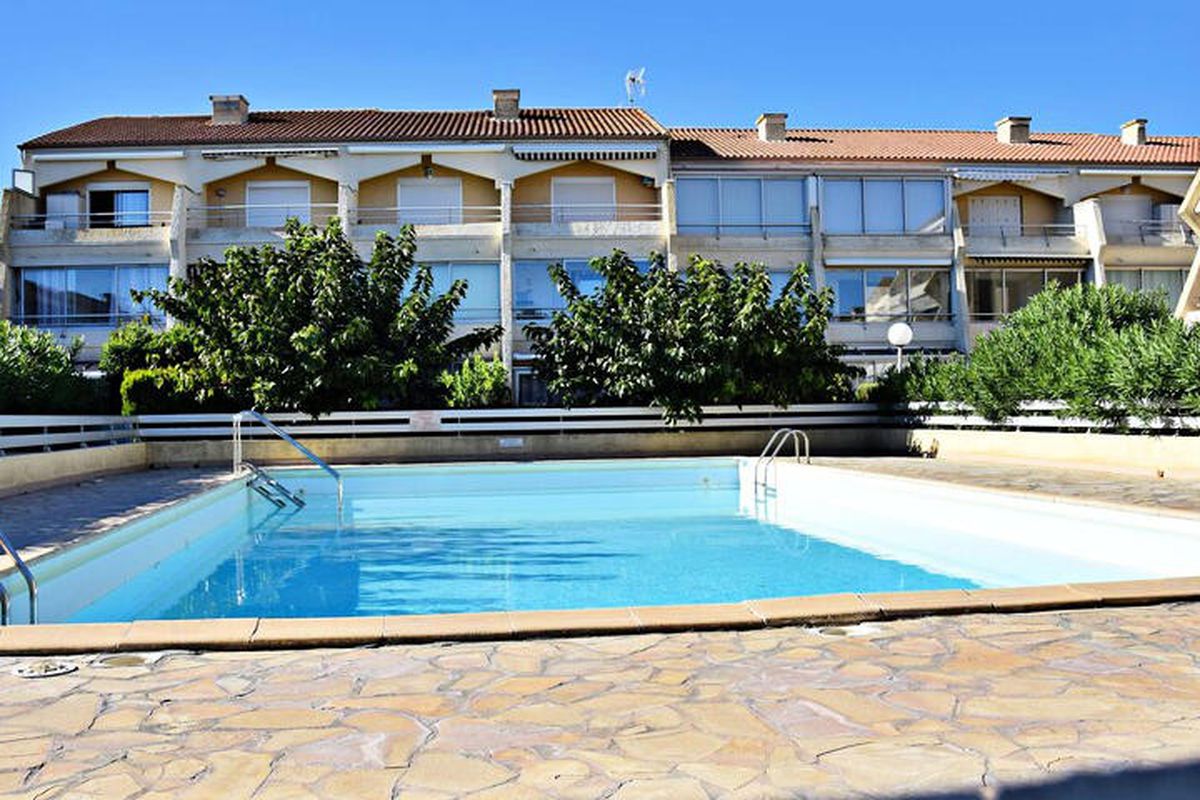 3 Pièces 6 Personnes