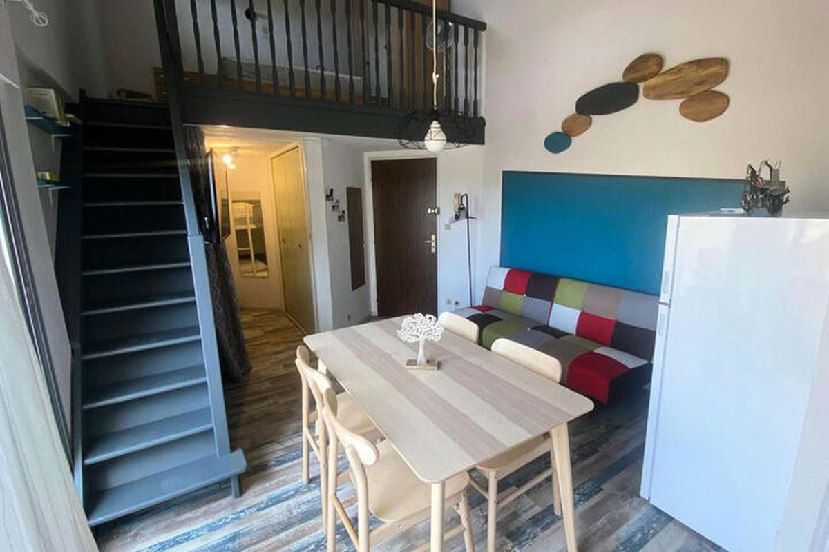 1 Pièce 4 Personnes