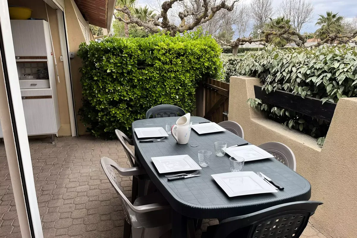 2 Pièces 5 Personnes