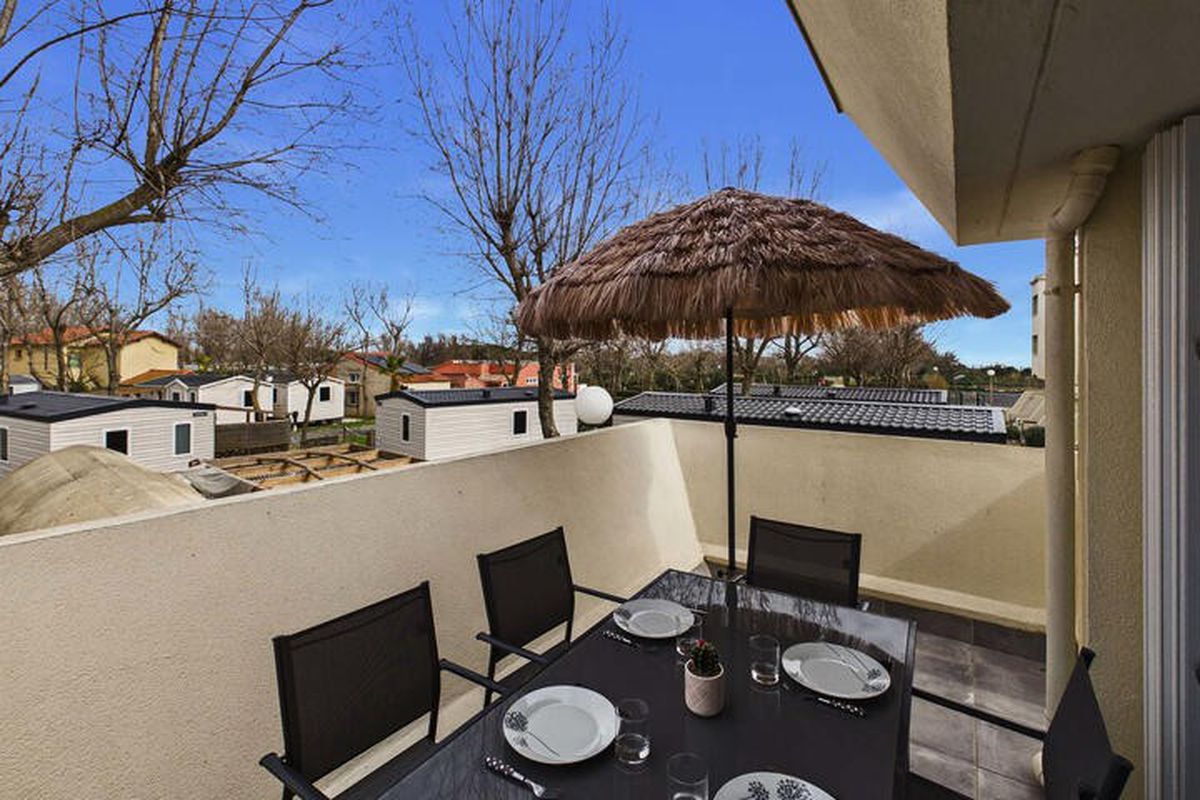 2 Pièces 4 Personnes