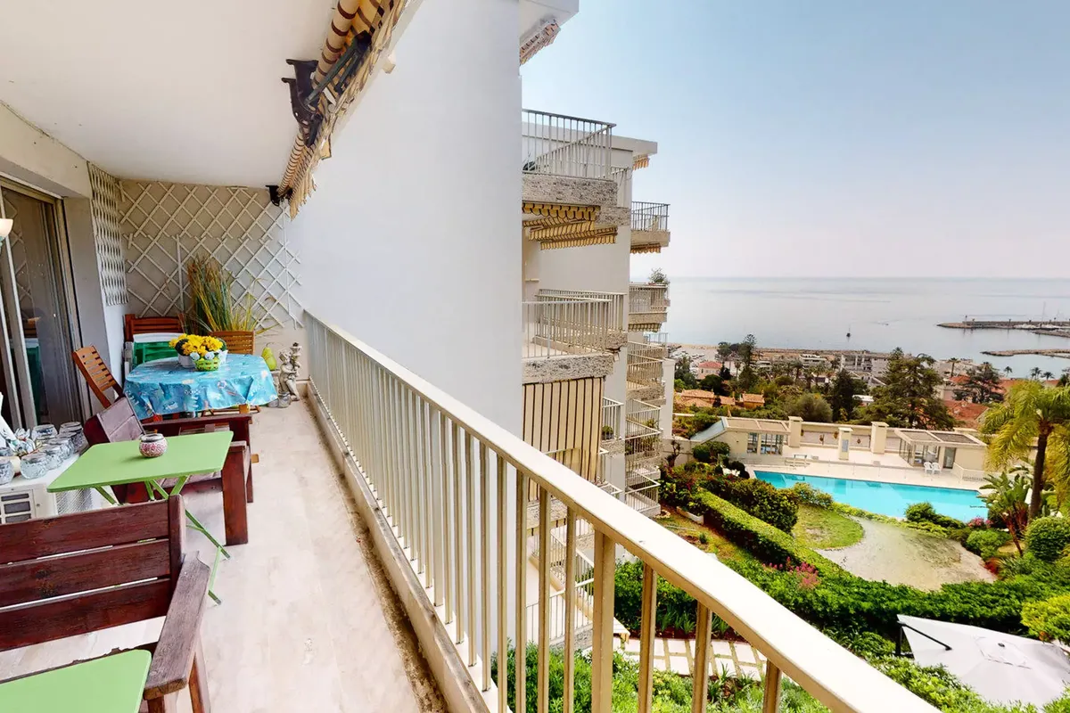 3 Pièces 6 Personnes