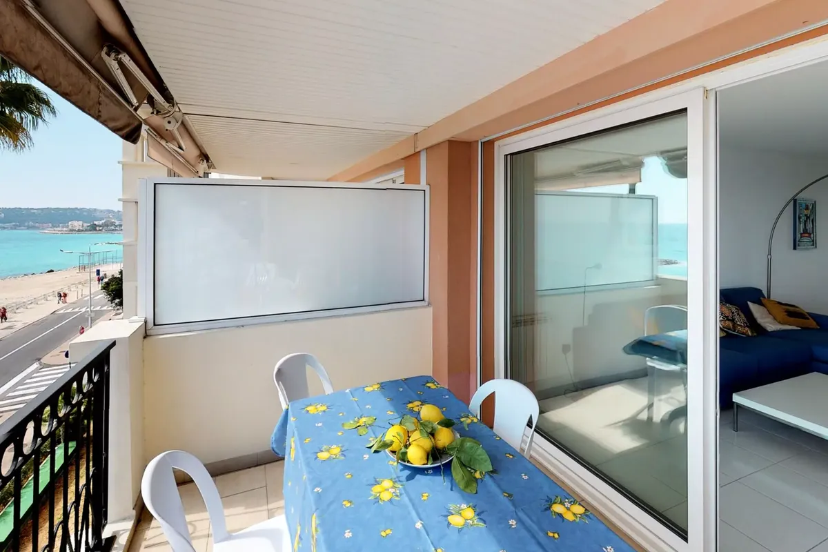 3 Pièces 6 Personnes