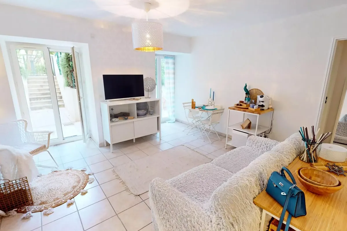 2 Pièces 4 Personnes