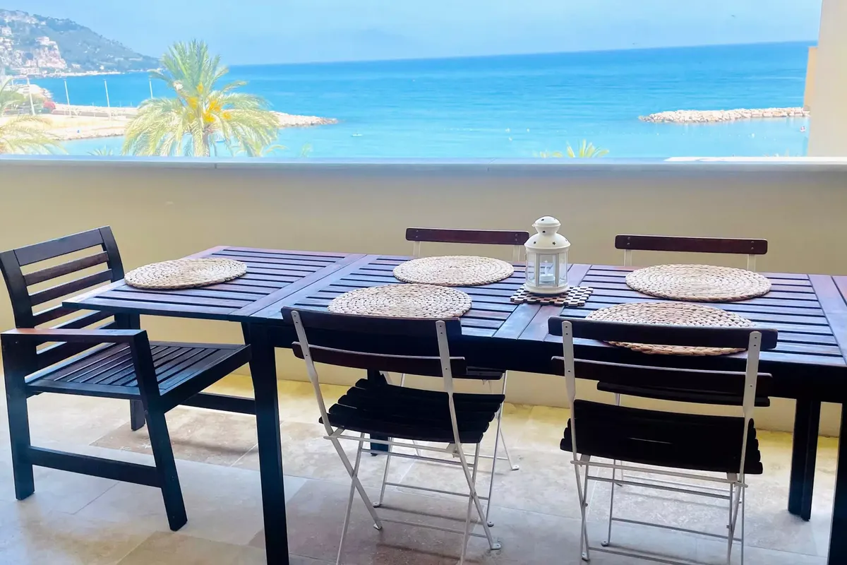 4 Pièces 6 Personnes