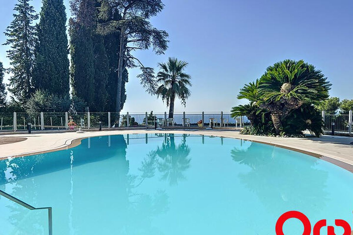 2 Pièces 4 Personnes