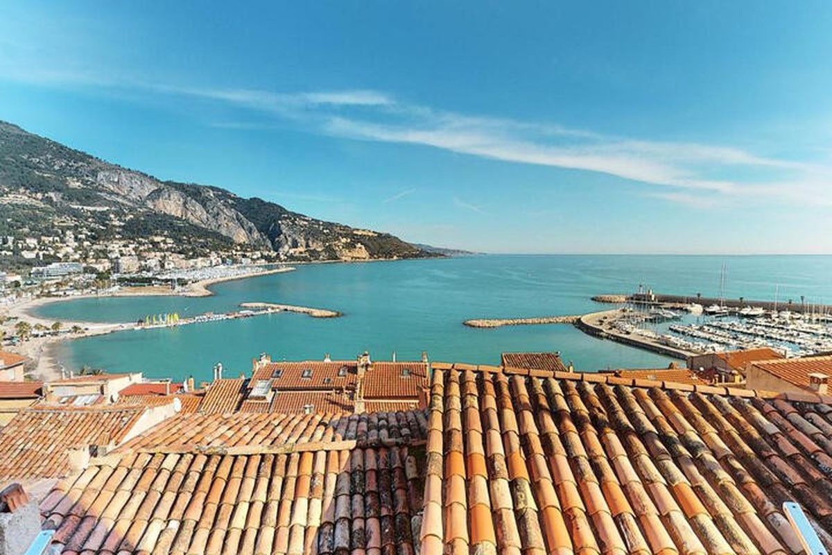 1 Pièce 4 Personnes