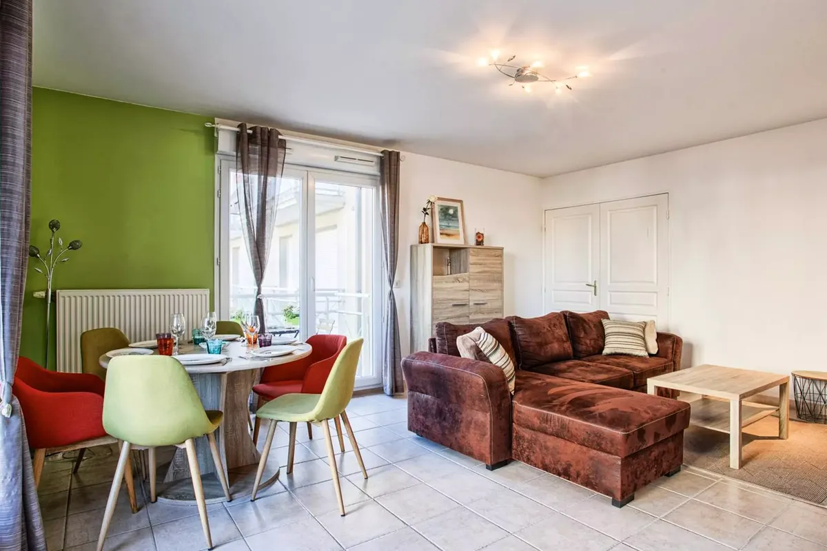 3 Pièces 6 Personnes