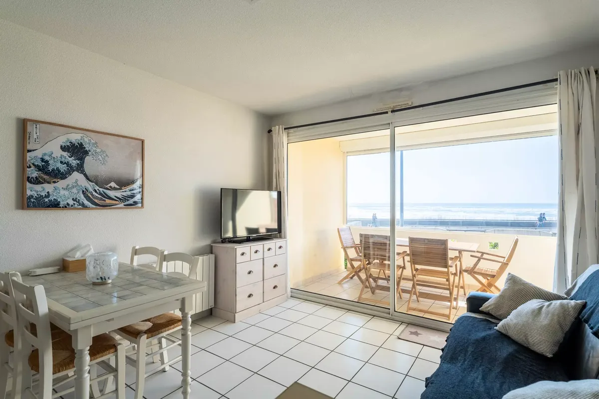 2 Pièces 6 Personnes