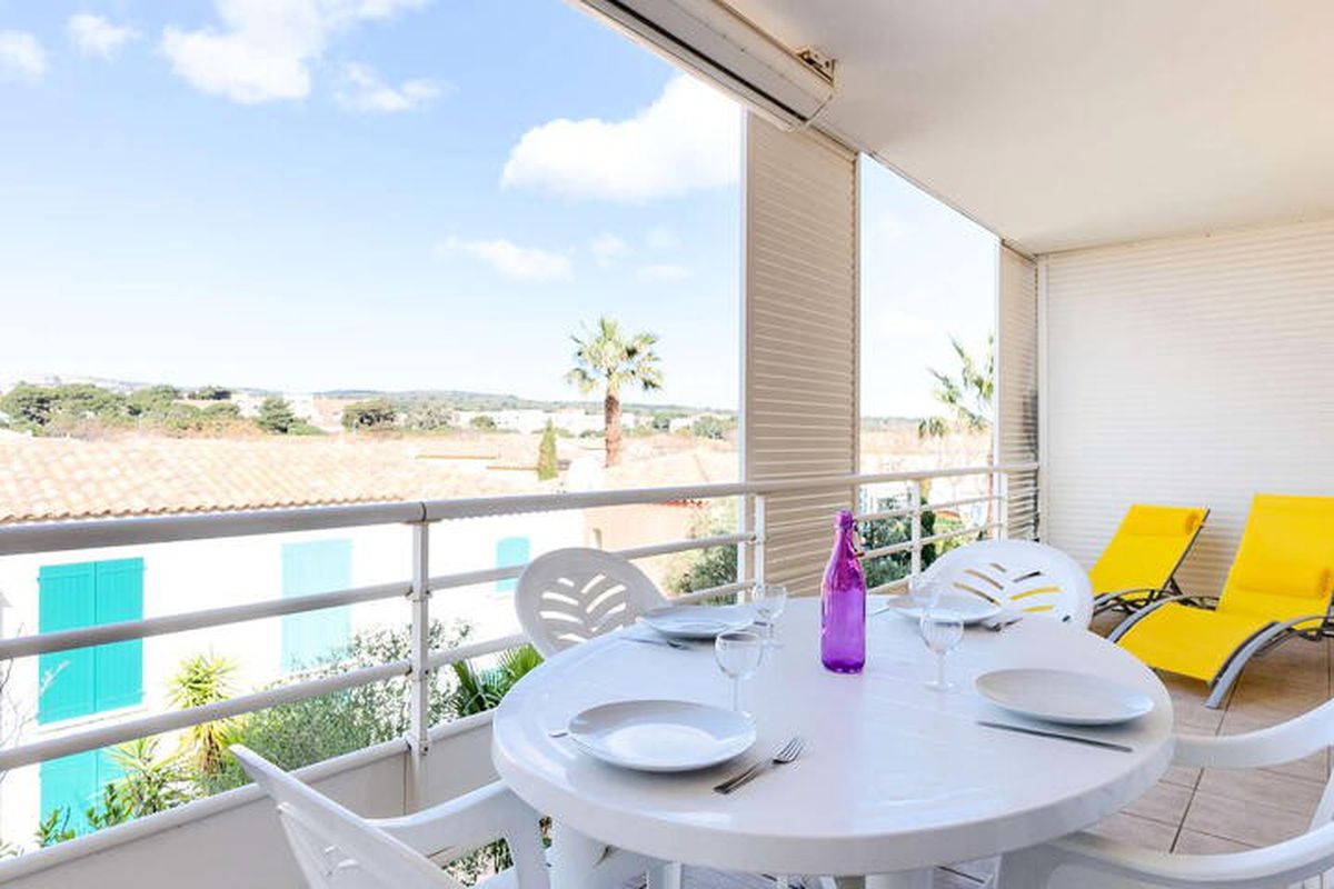 3 Pièces 6 Personnes