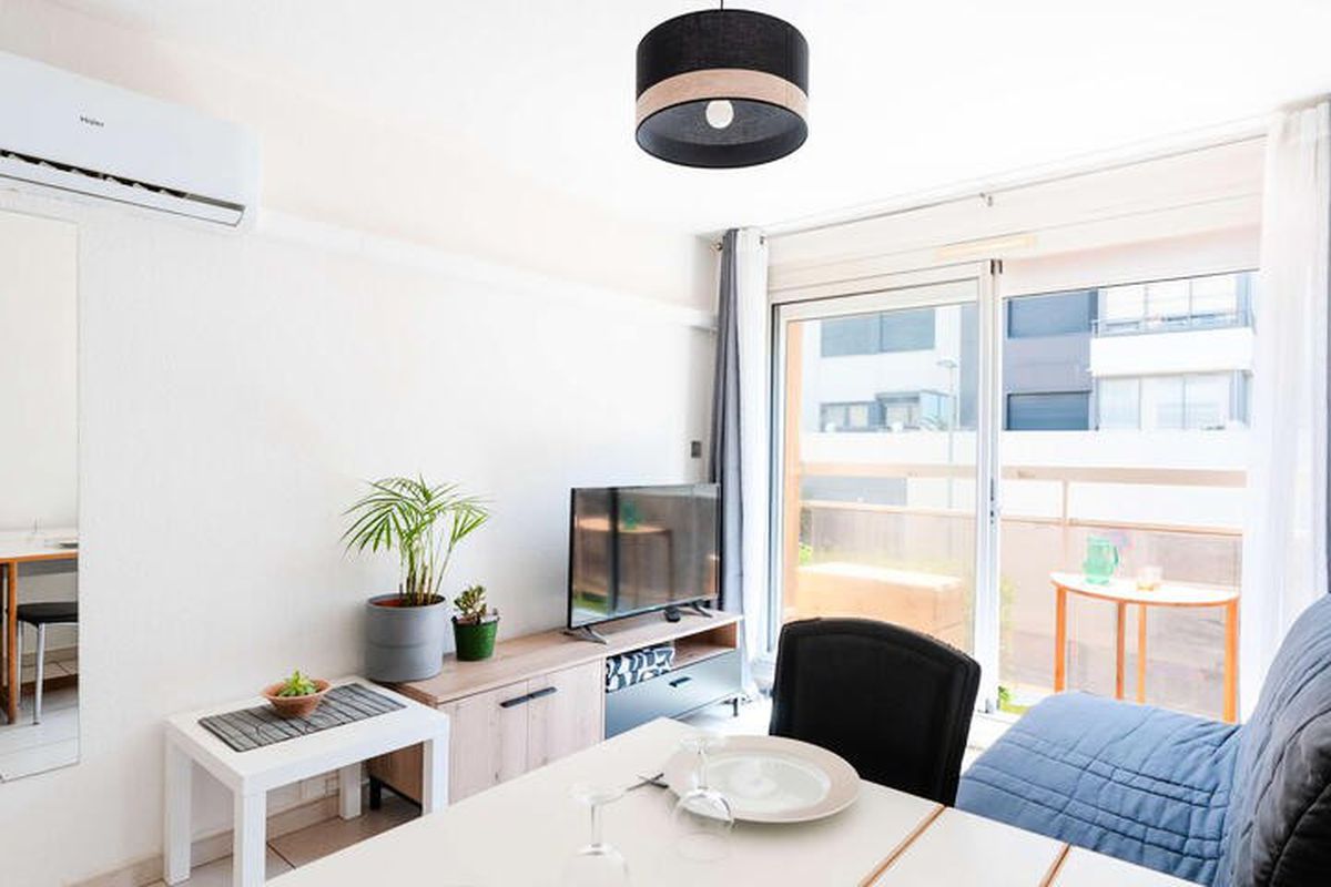 1 Pièce 4 Personnes