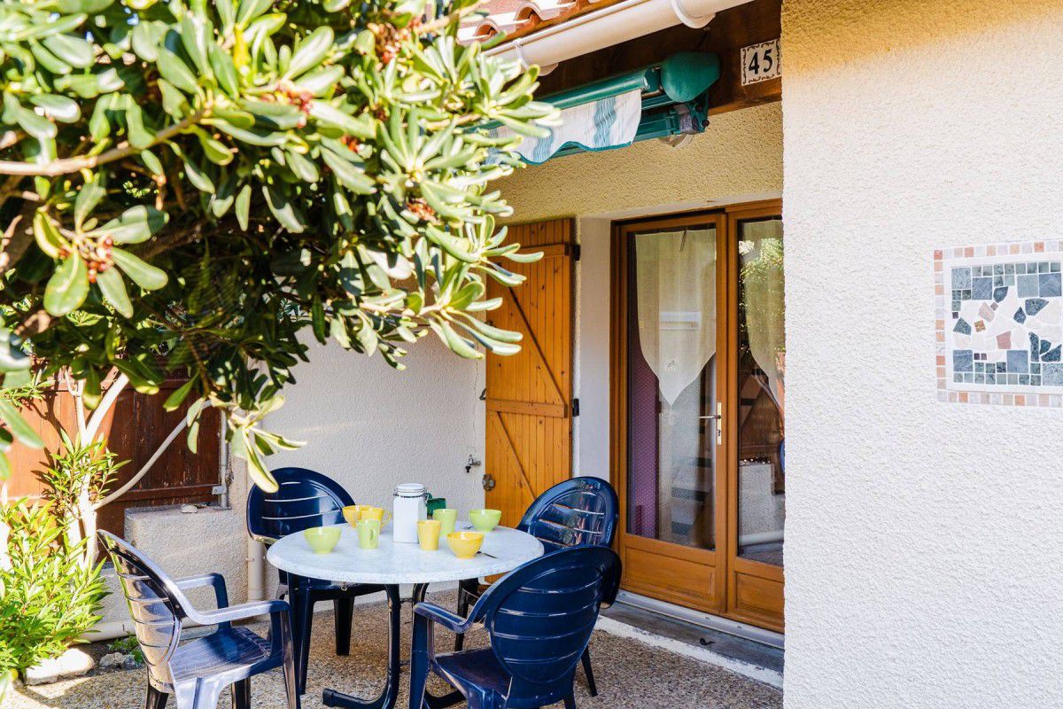 MM45 : Pavillon studio mezzanine climatisé proche plage - Les mas de la mer