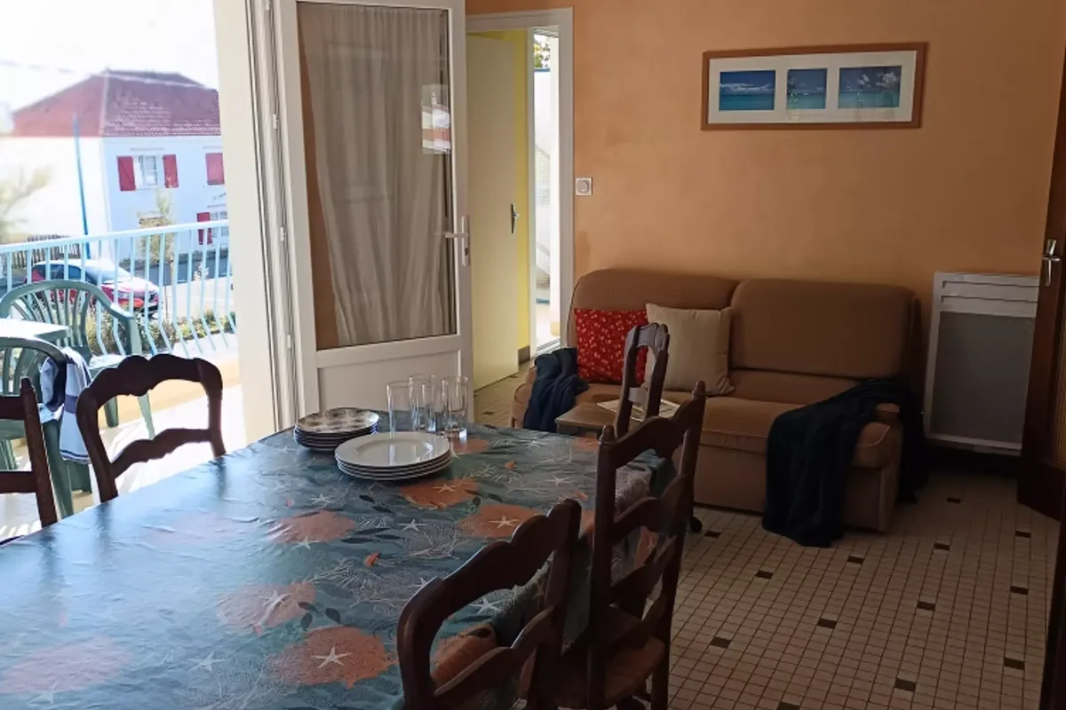 3 Pièces 4 Personnes