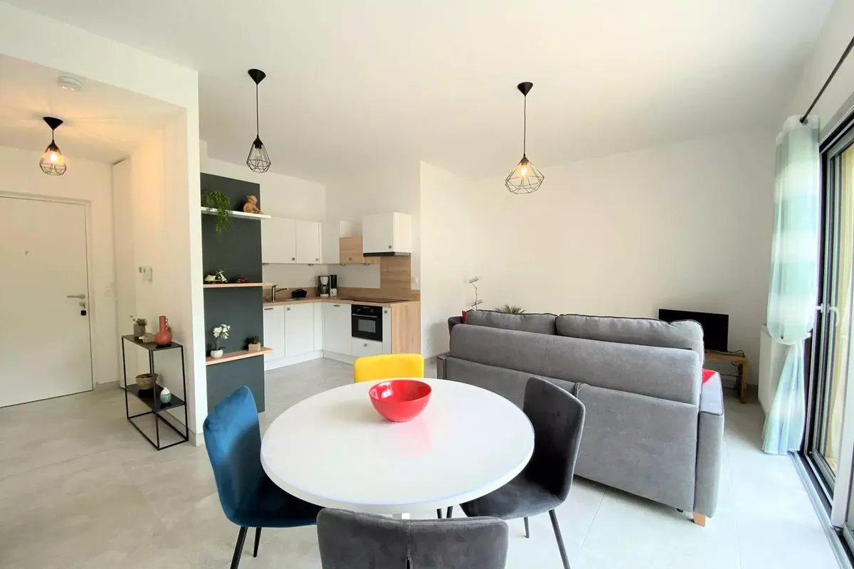 2 Pièces 4 Personnes