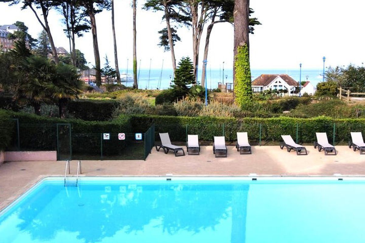 2 Pièces 4 Personnes