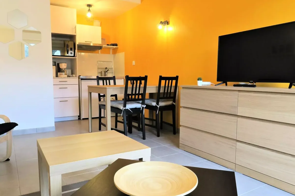 2 Pièces 4 Personnes