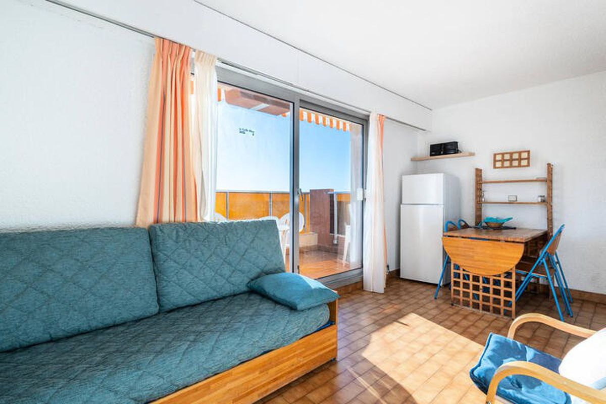 2 Pièces 6 Personnes