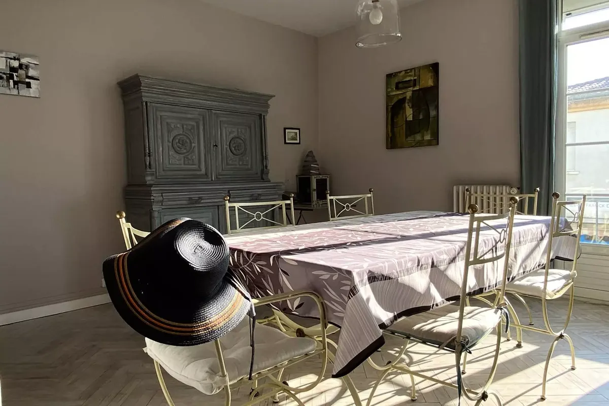 3 Pièces 4 Personnes