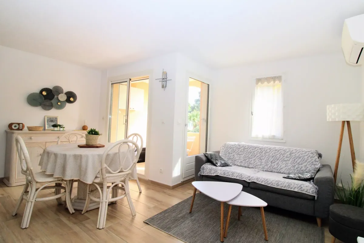 2 Pièces 4 Personnes