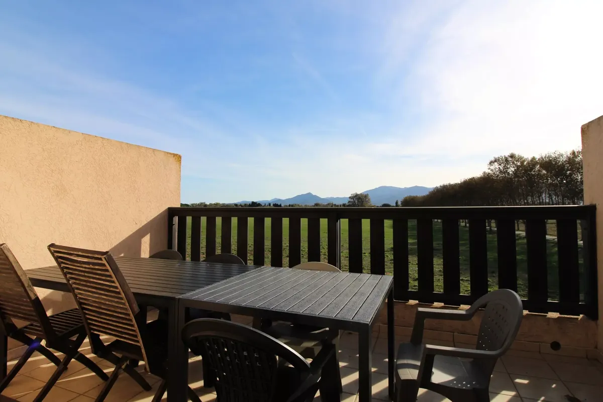 3 Pièces 6 Personnes