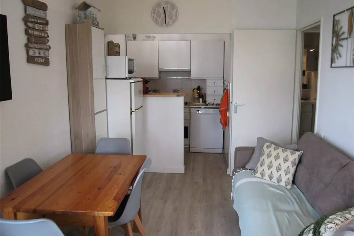 3 Pièces 6 Personnes