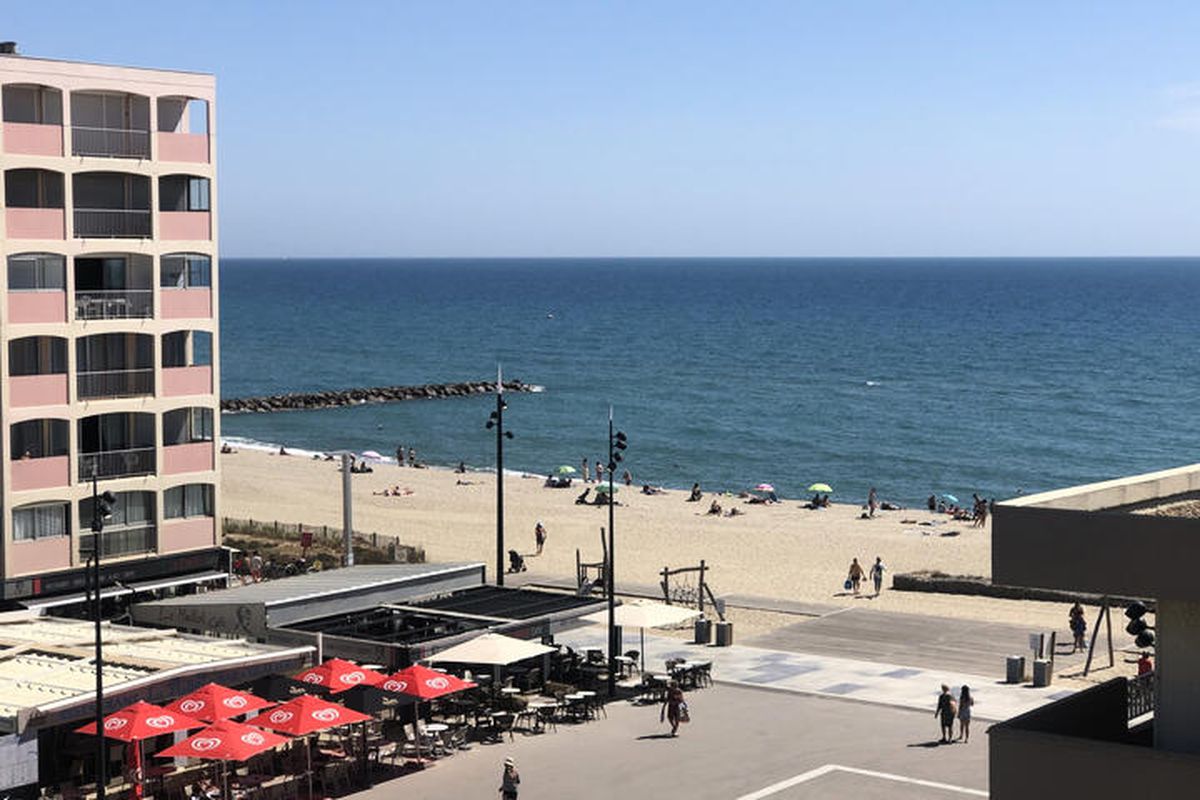 1 Pièce 4 Personnes