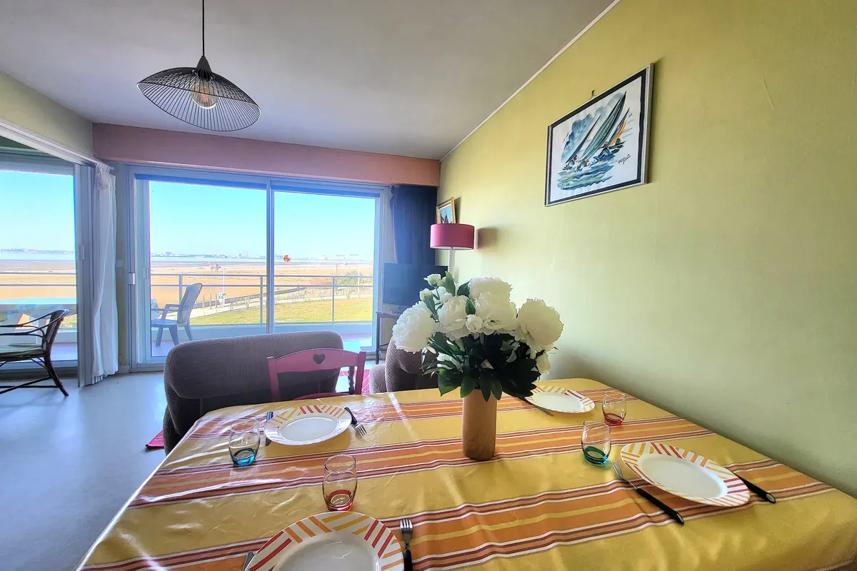 3 Pièces 4 Personnes