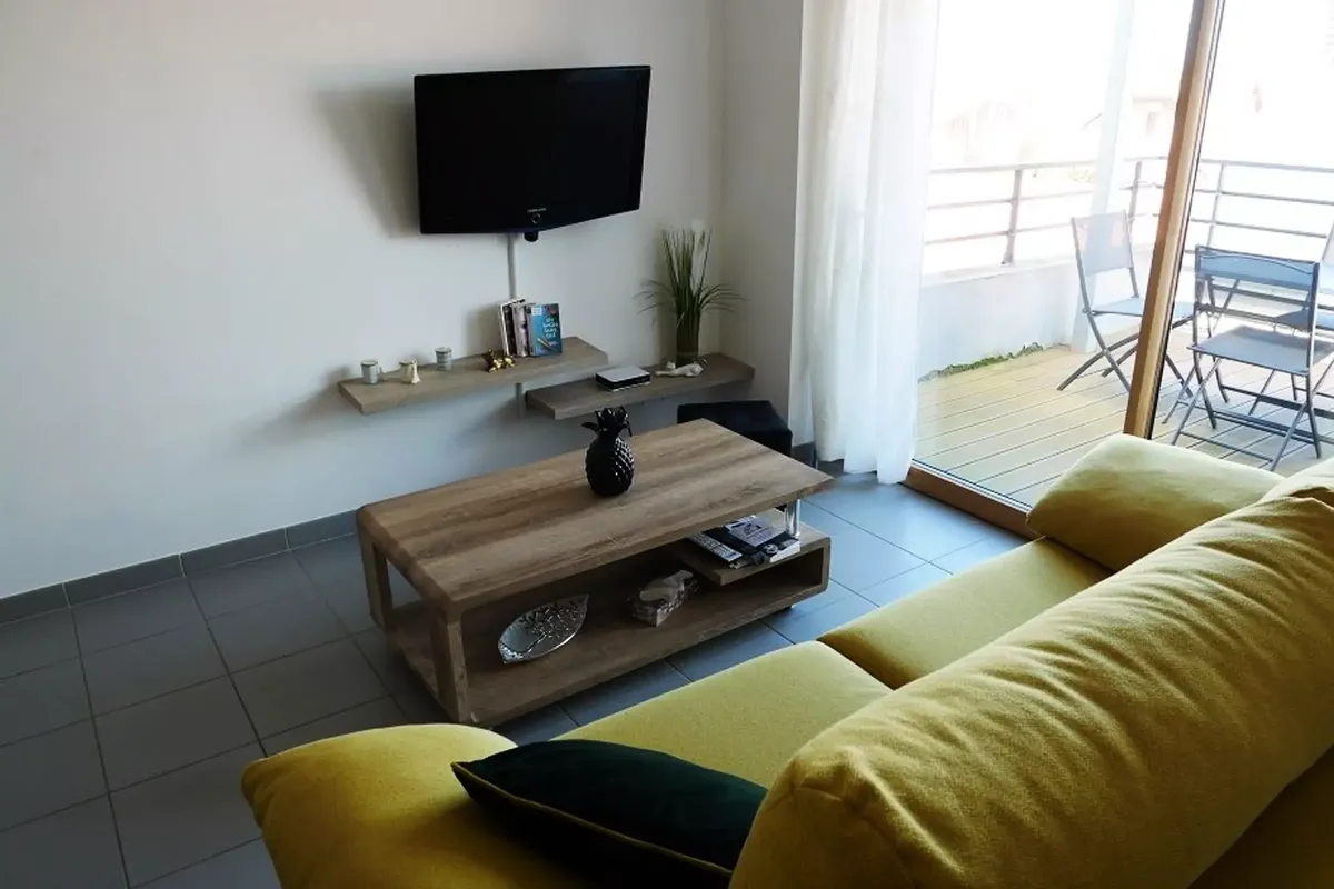 2 Pièces 4 Personnes