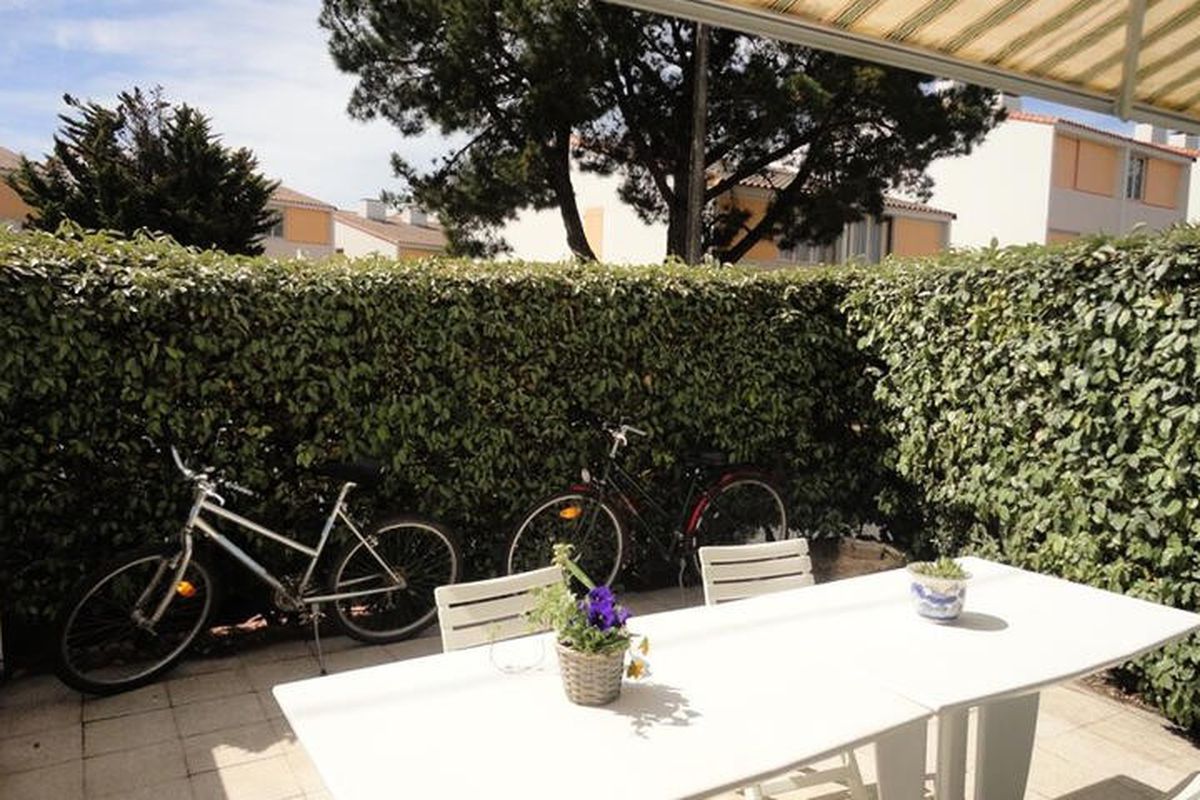 2 Pièces 6 Personnes