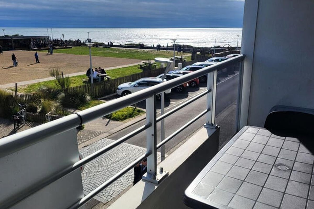 1 Pièce 4 Personnes