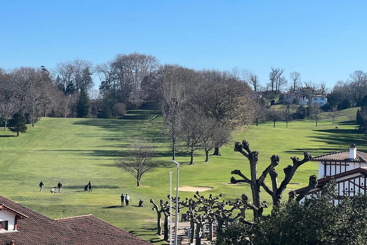 2 Pièces 4 Personnes