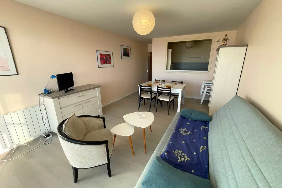 3 Pièces 6 Personnes