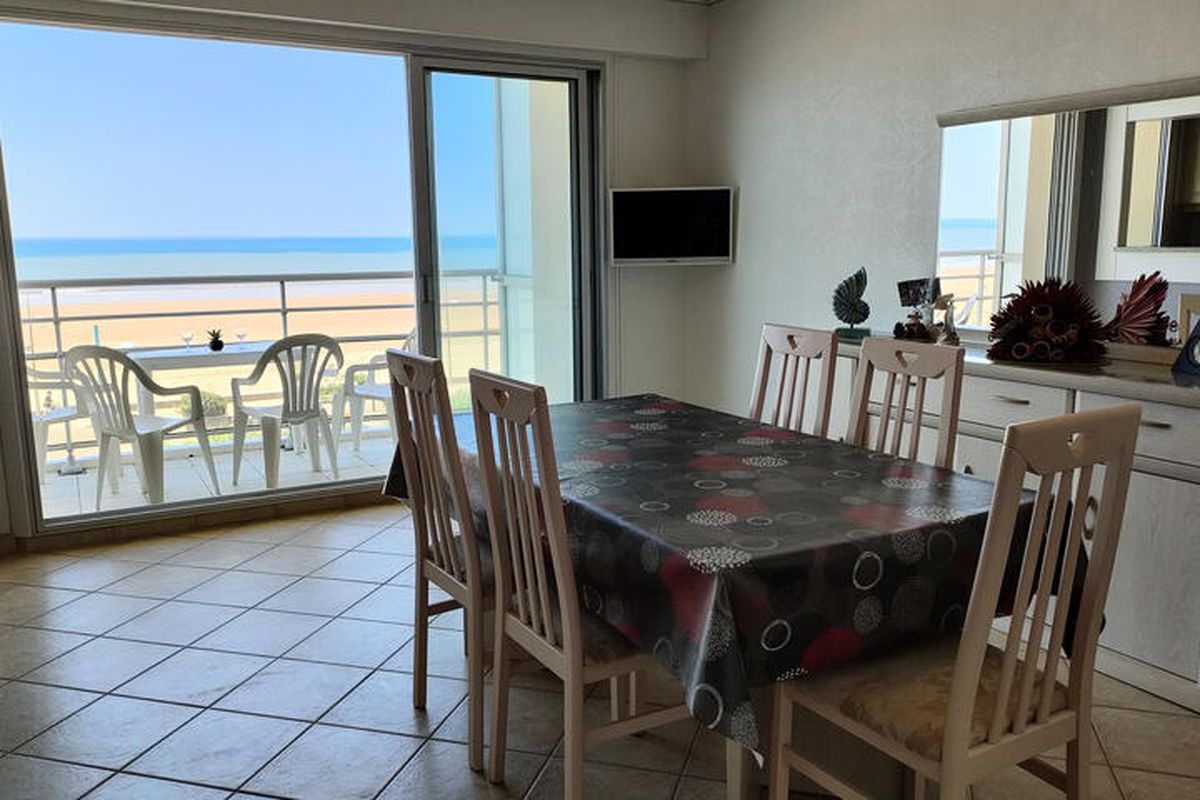 3 Pièces 6 Personnes