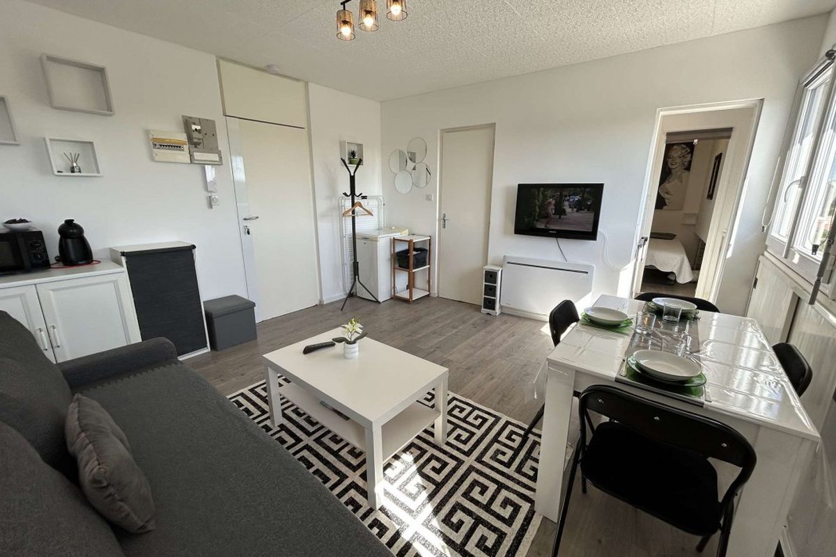 Appart Studio 3 couchages SAINT JEAN DE MONTS - Arc en ciel 1