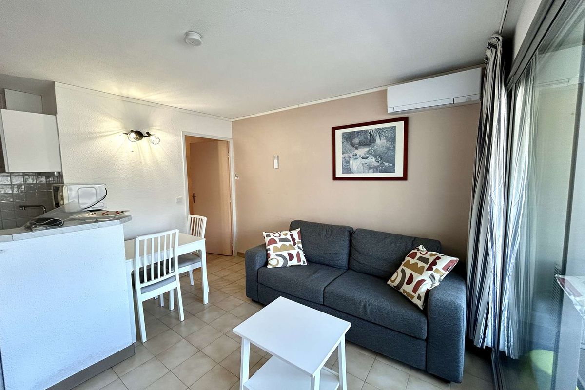 Appt Studio cabine 4 couchages ST RAPHAEL - Cap raphael