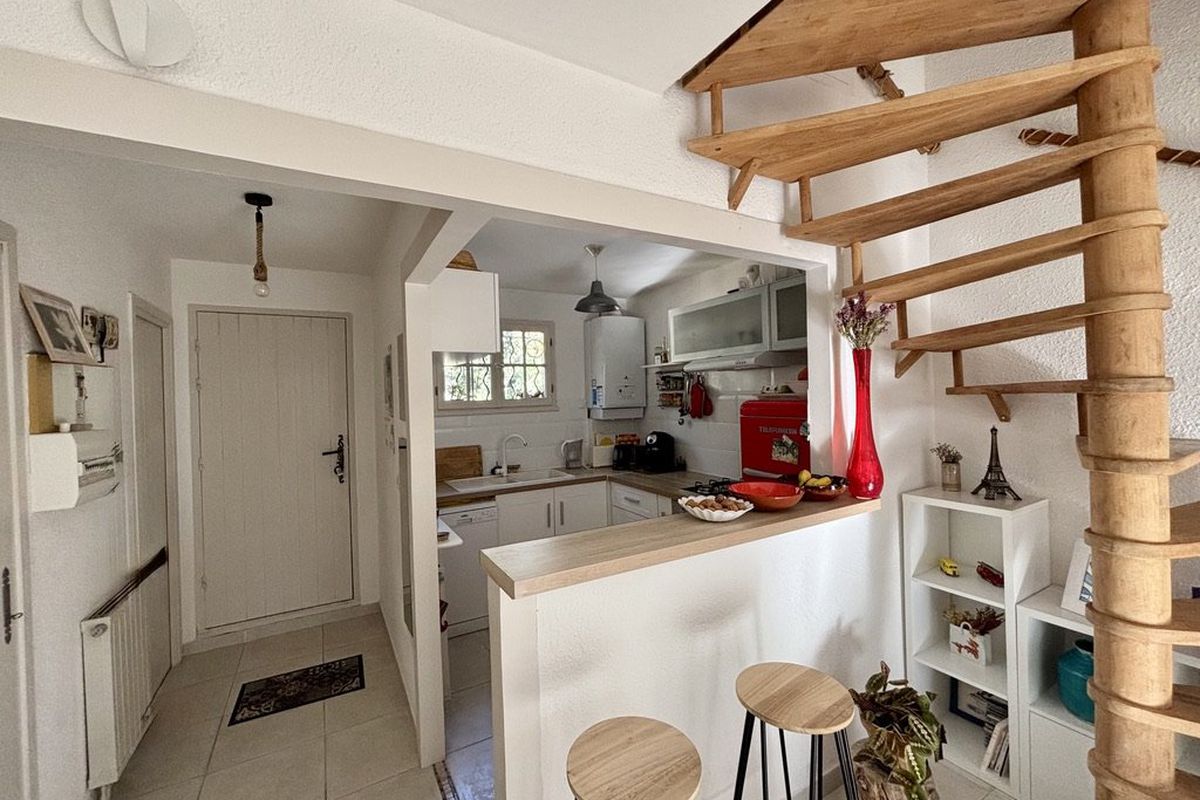 Appt 2 pièces duplex  4 couchages ST RAPHAEL - Hameau des pins