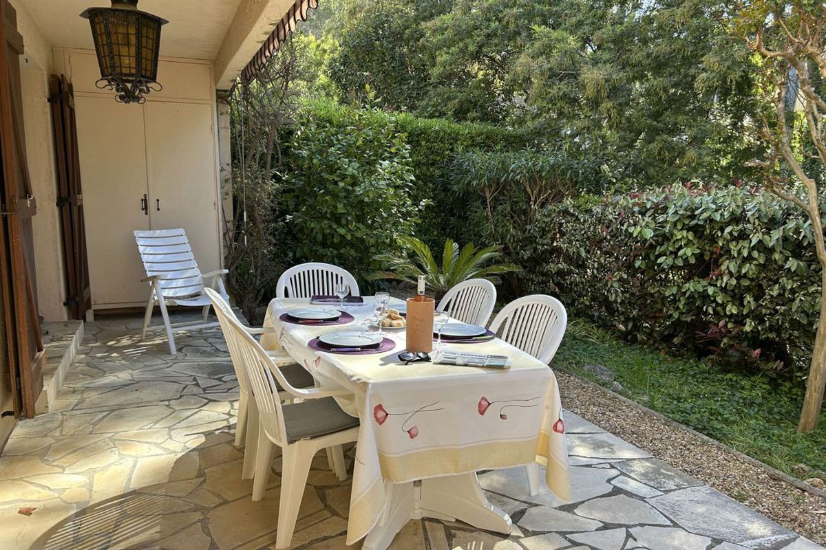 Appartement 3 pièces 7 couchages ST RAPHAEL - Hameau des pins