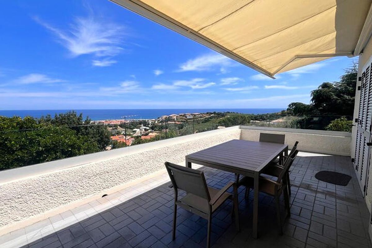 2 Pièces 4 Personnes