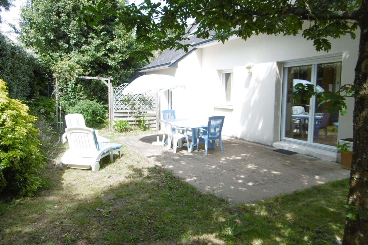 Maison 5 pièces 6 à 8 personnes au calme à 500 m de la mer WIFI