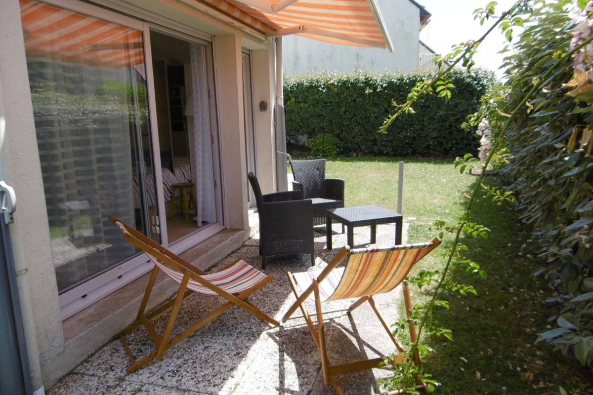 Studio 2 à 3 personnes à 50 m de la mer, terrasse, parking - De la mer